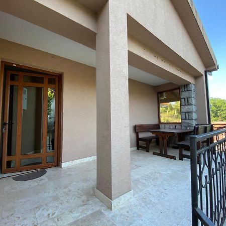 Guest House Radoman Virpazar Exterior foto