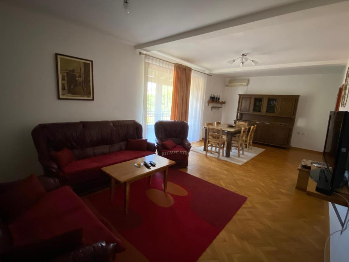 Guest House Radoman Virpazar Exterior foto