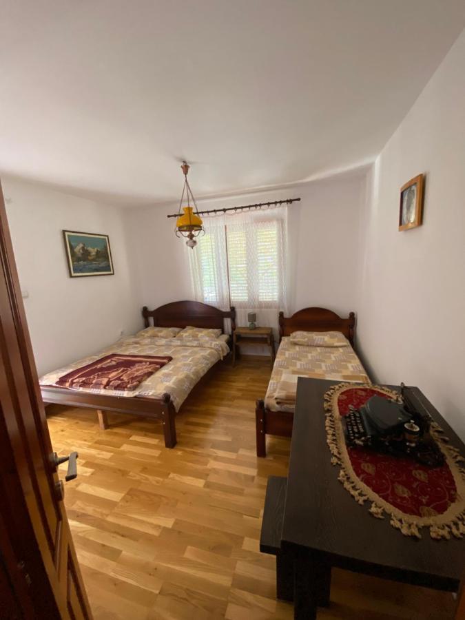 Guest House Radoman Virpazar Exterior foto